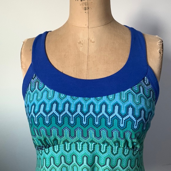 Prana racerback Cali dress geometric print built in bra S - Picture 3 of 11